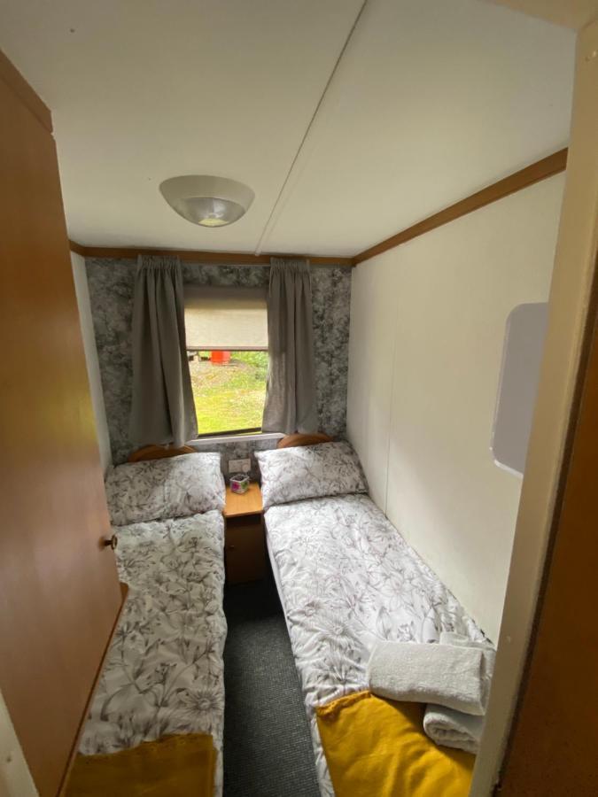 Unique Caravan With Outdoor Space Ballantrae Bagian luar foto