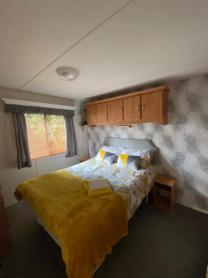 Unique Caravan With Outdoor Space Ballantrae Bagian luar foto