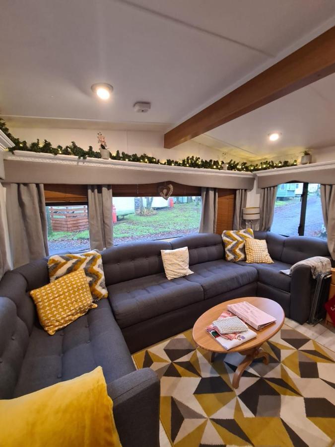 Unique Caravan With Outdoor Space Ballantrae Bagian luar foto