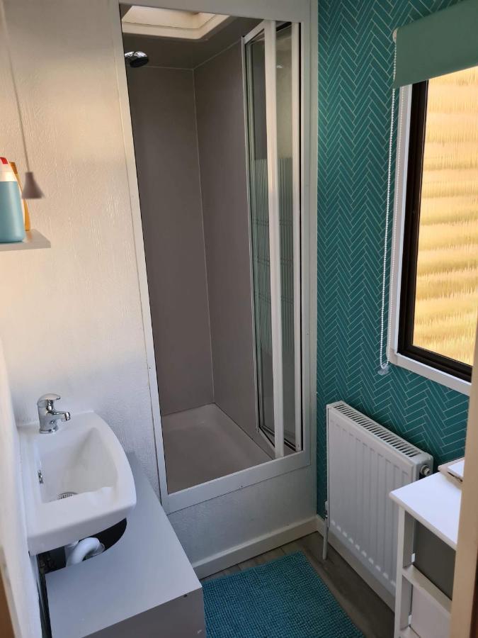 Unique Caravan With Outdoor Space Ballantrae Bagian luar foto