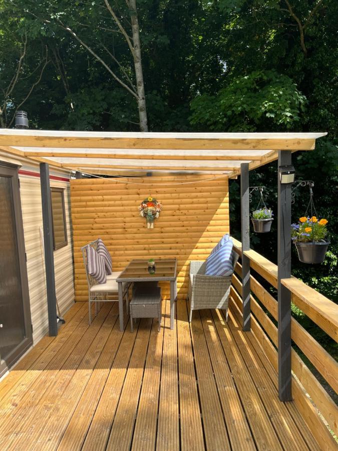 Unique Caravan With Outdoor Space Ballantrae Bagian luar foto